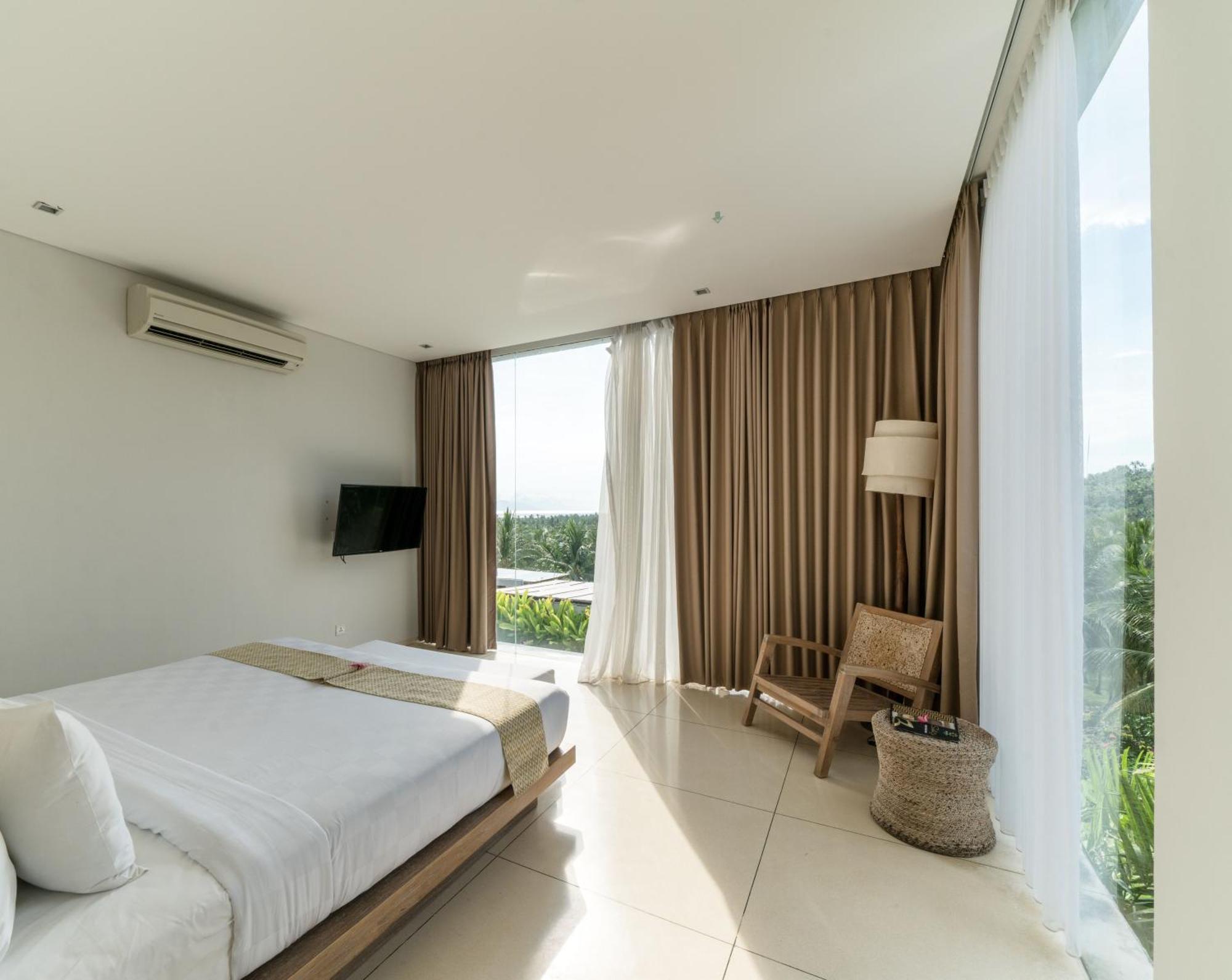Svarga Resort Lombok Senggigi Exterior photo