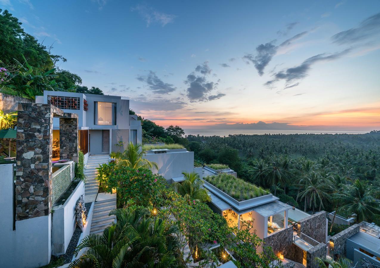 Svarga Resort Lombok Senggigi Exterior photo