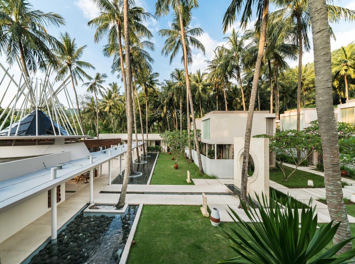 Svarga Resort Lombok Senggigi Exterior photo