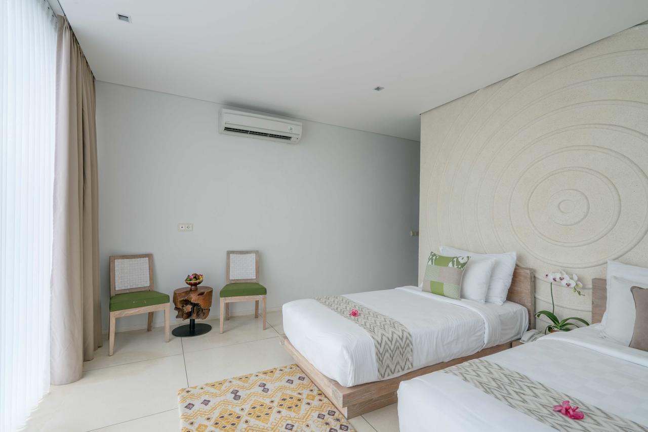 Svarga Resort Lombok Senggigi Exterior photo