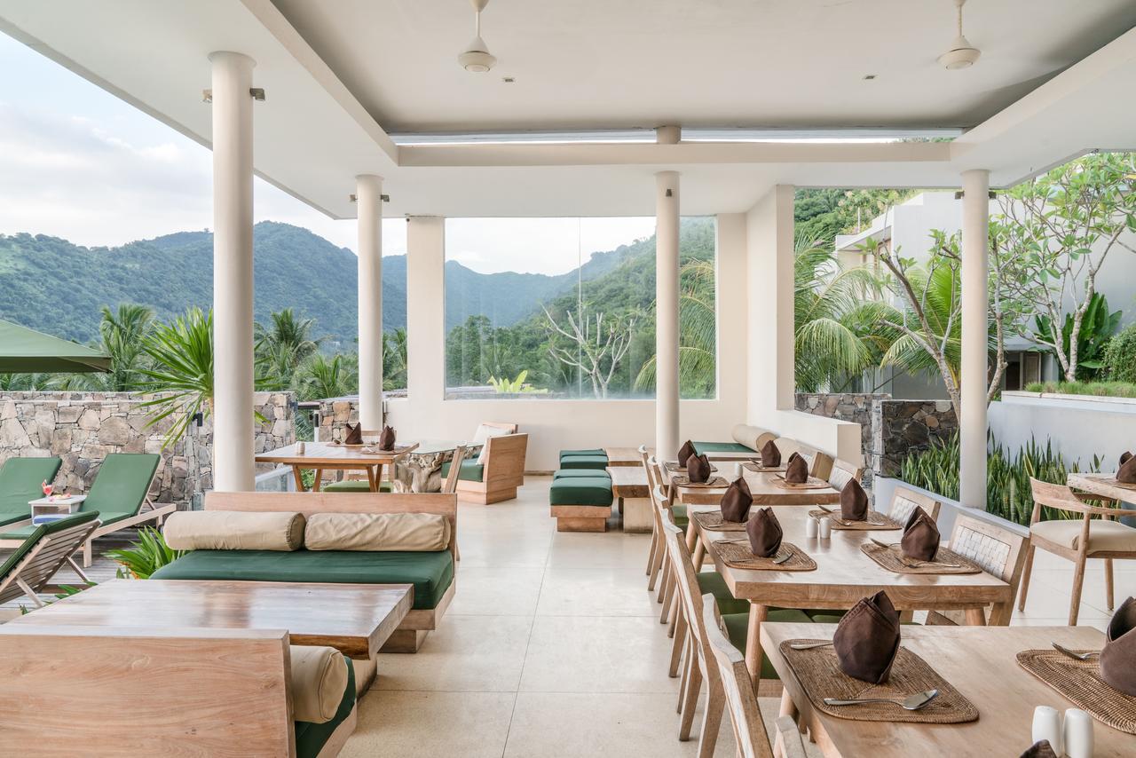 Svarga Resort Lombok Senggigi Exterior photo
