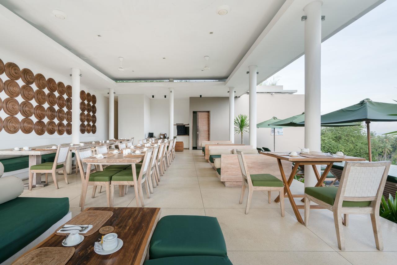 Svarga Resort Lombok Senggigi Exterior photo