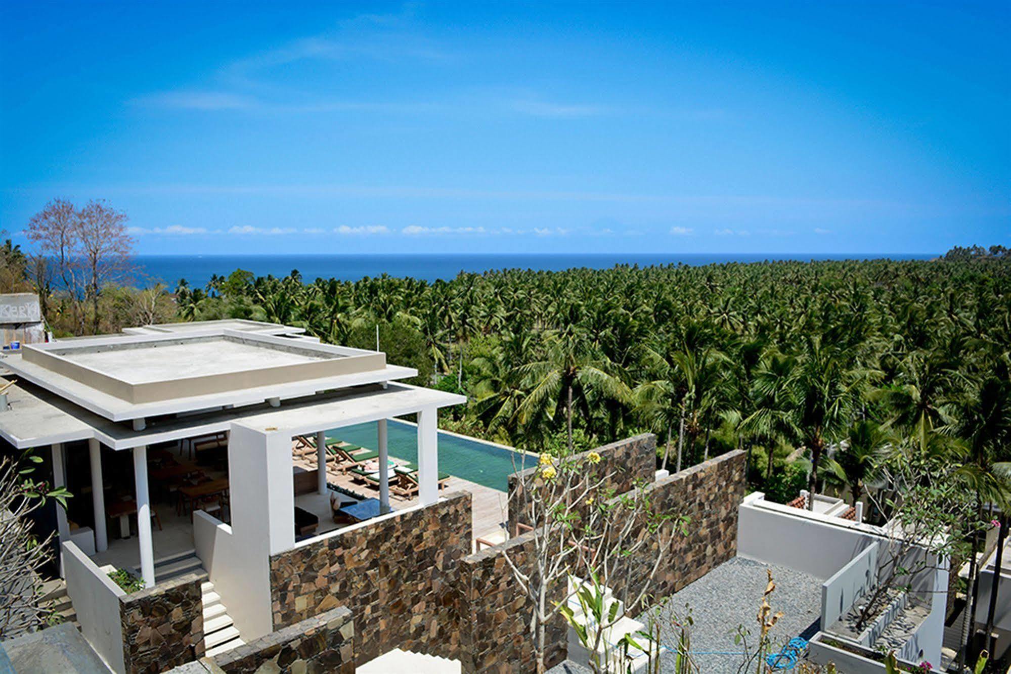Svarga Resort Lombok Senggigi Exterior photo